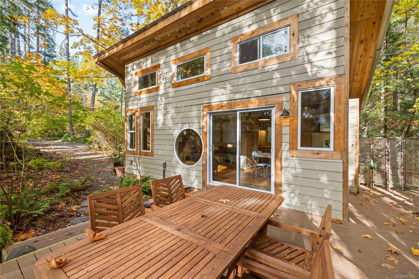 3920 Yellow Point Rd, Ladysmith