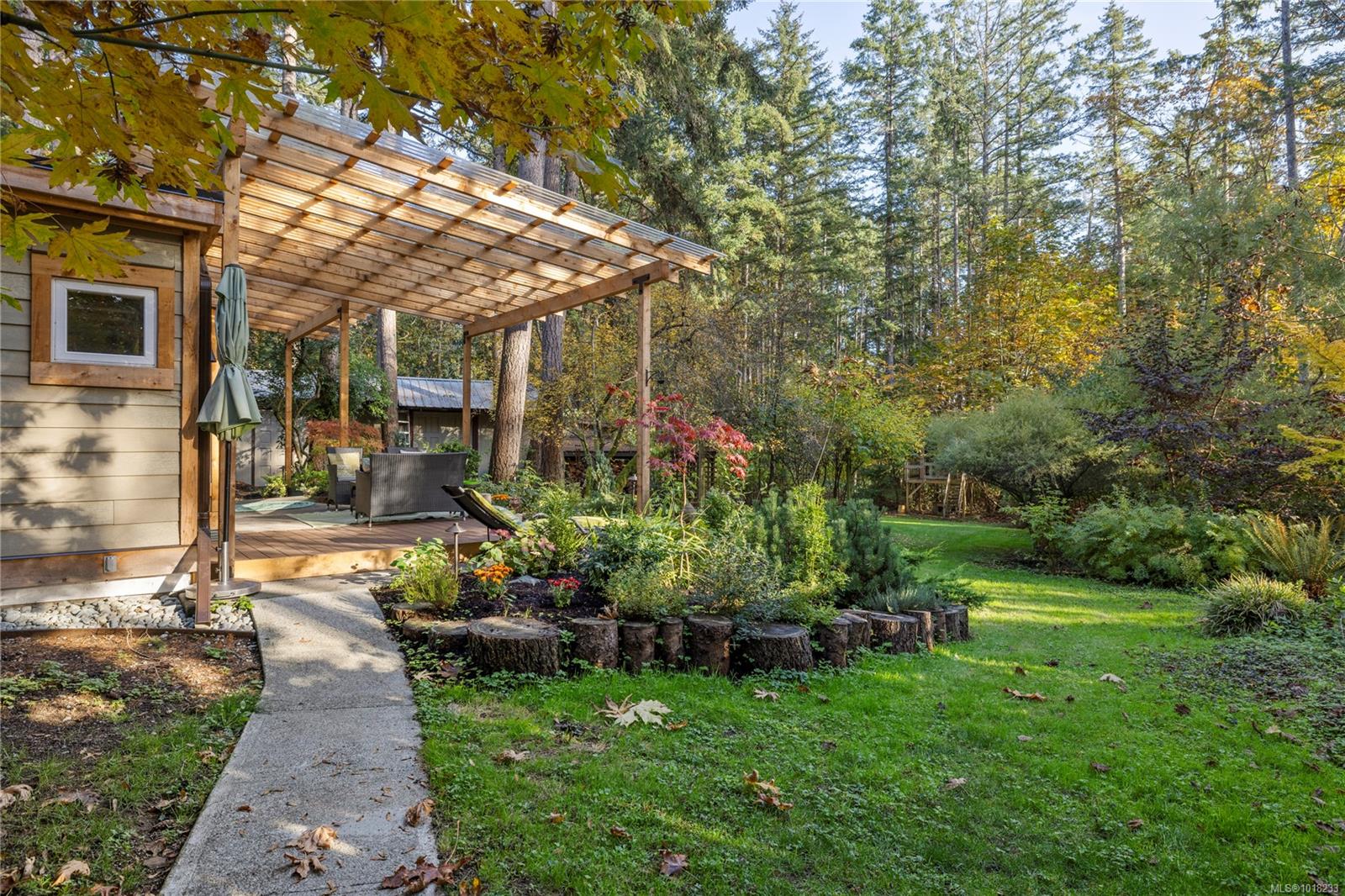 3920 Yellow Point Rd, Ladysmith