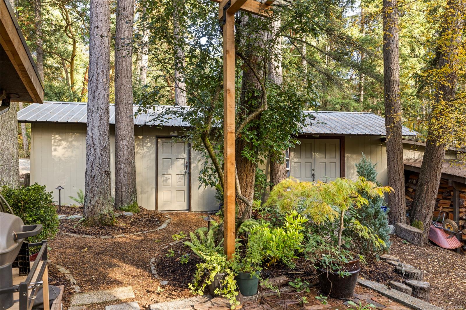 3920 Yellow Point Rd, Ladysmith