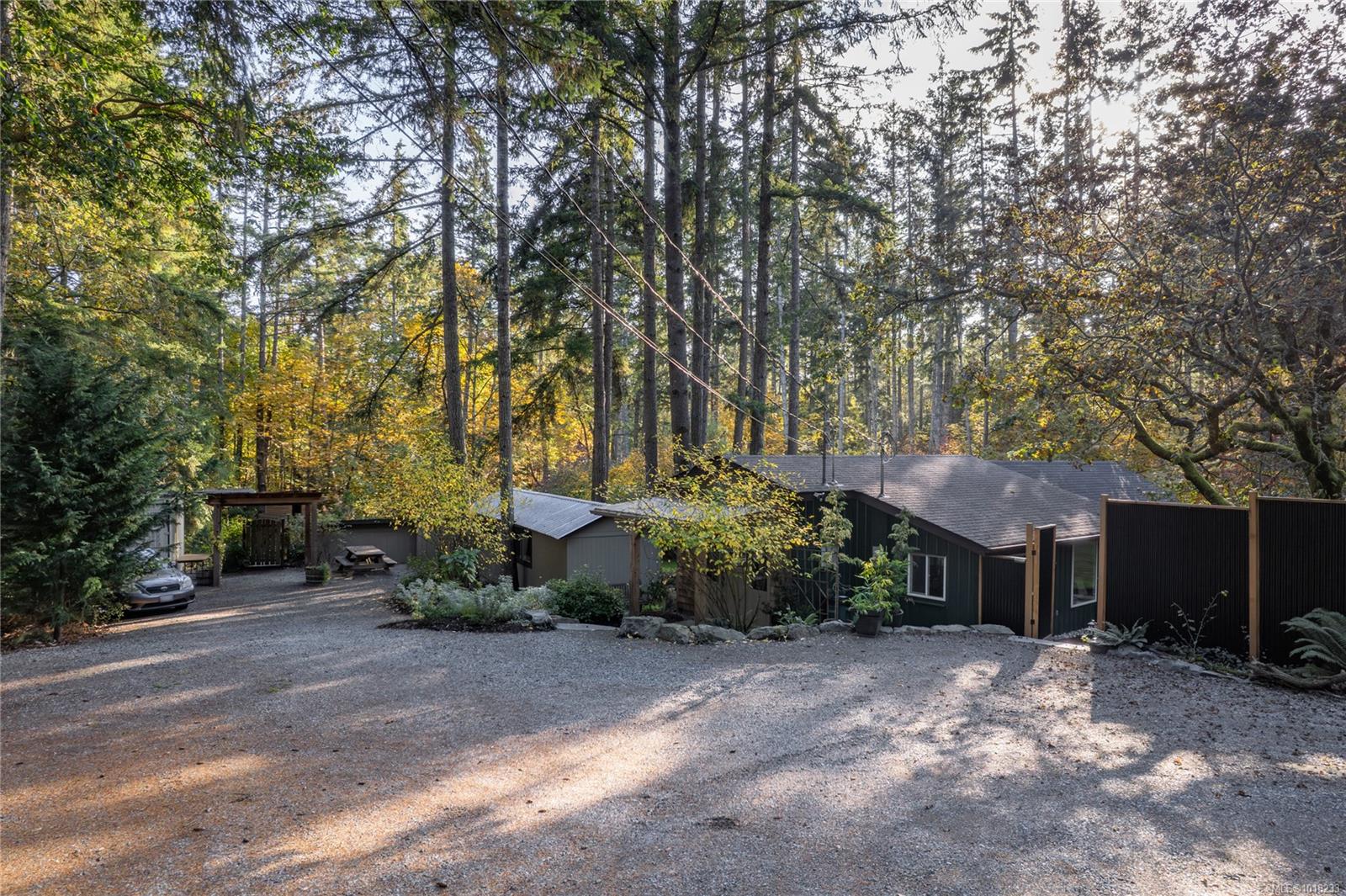 3920 Yellow Point Rd, Ladysmith