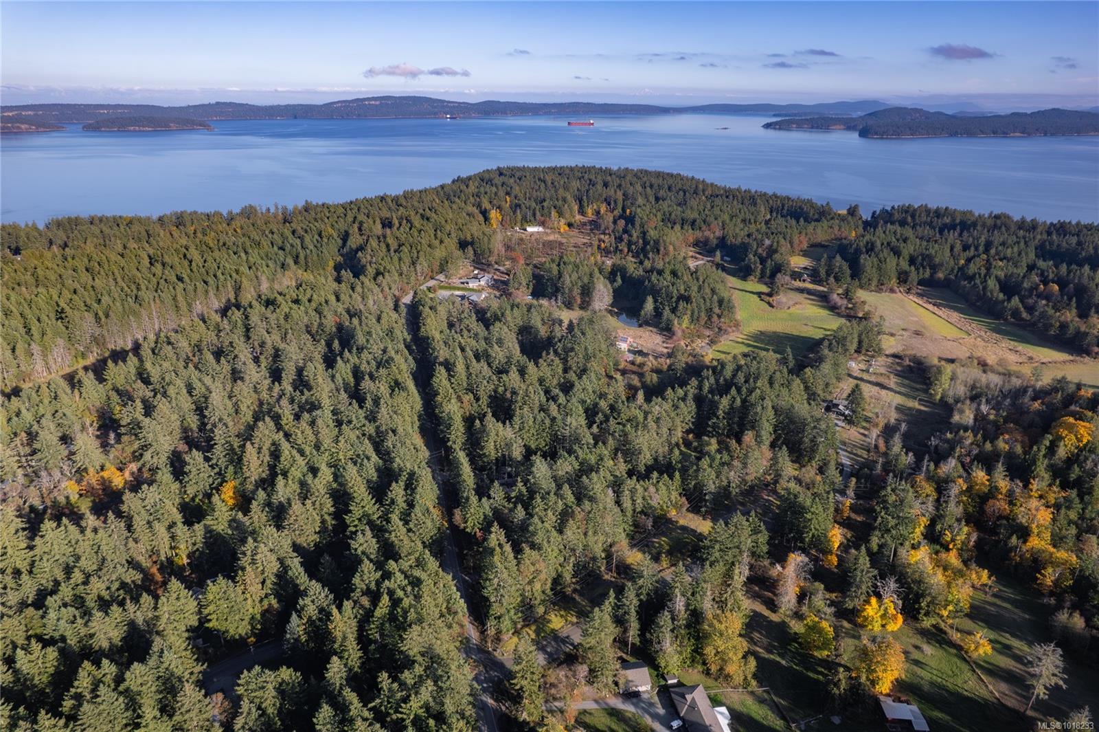 3920 Yellow Point Rd, Ladysmith