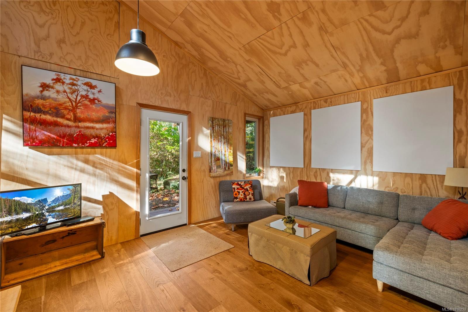 3920 Yellow Point Rd, Ladysmith