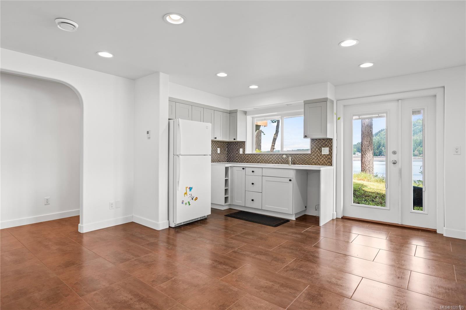 12475 Rocky Creek Rd