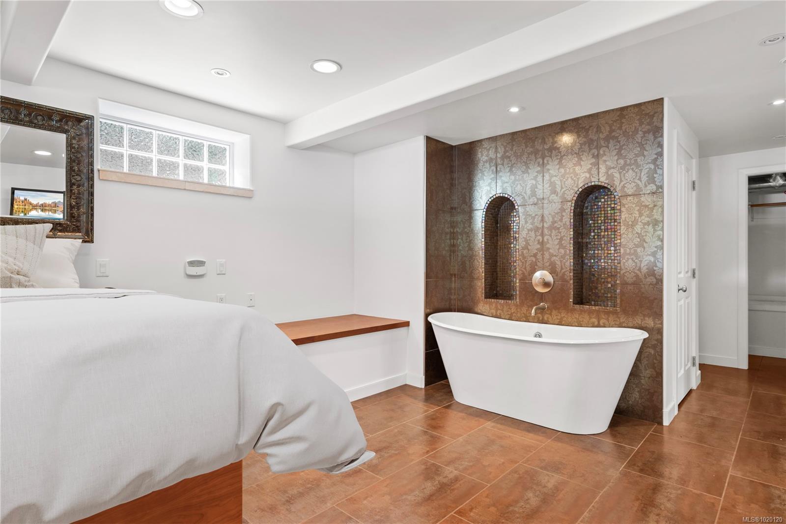 12475 Rocky Creek Rd