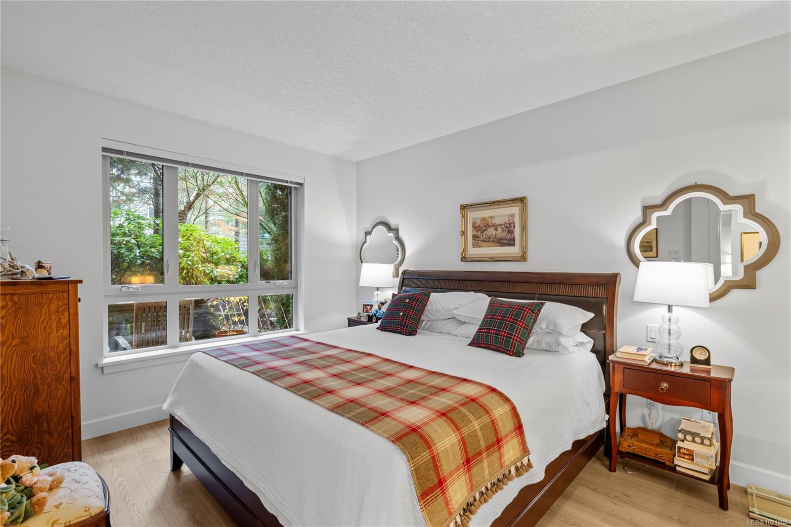 5670 Edgewater Lane # 104