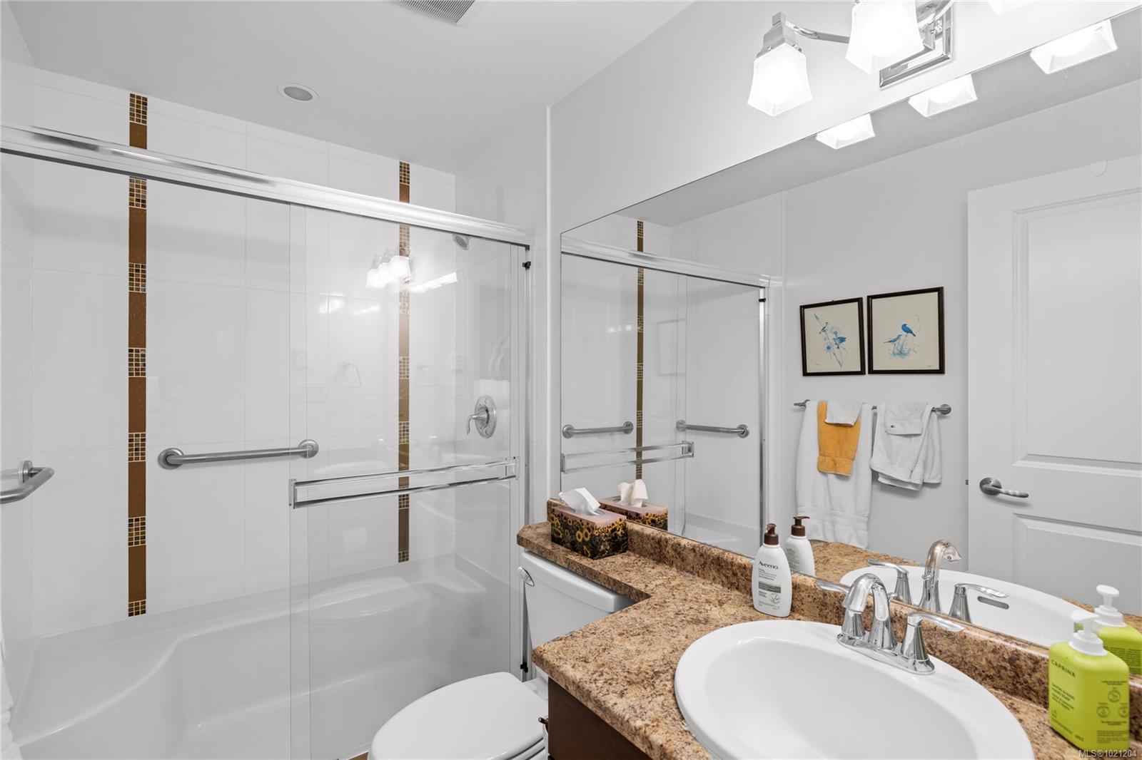 5670 Edgewater Lane # 104