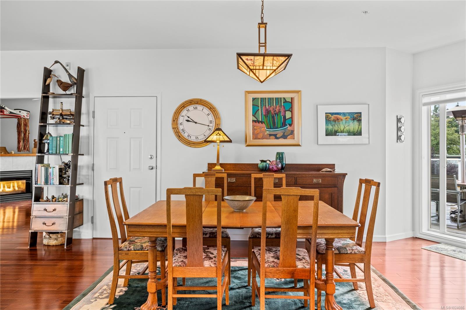 650 Prideaux St # 401