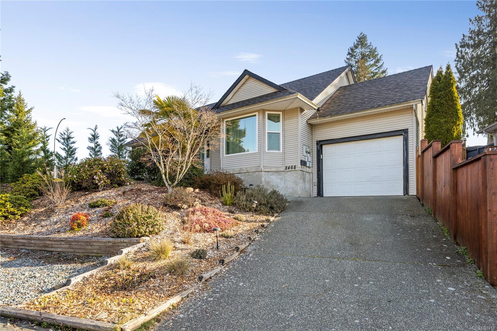 2468 Crystal Brook Way