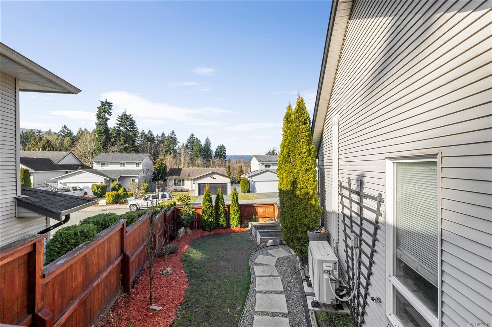 2468 Crystal Brook Way