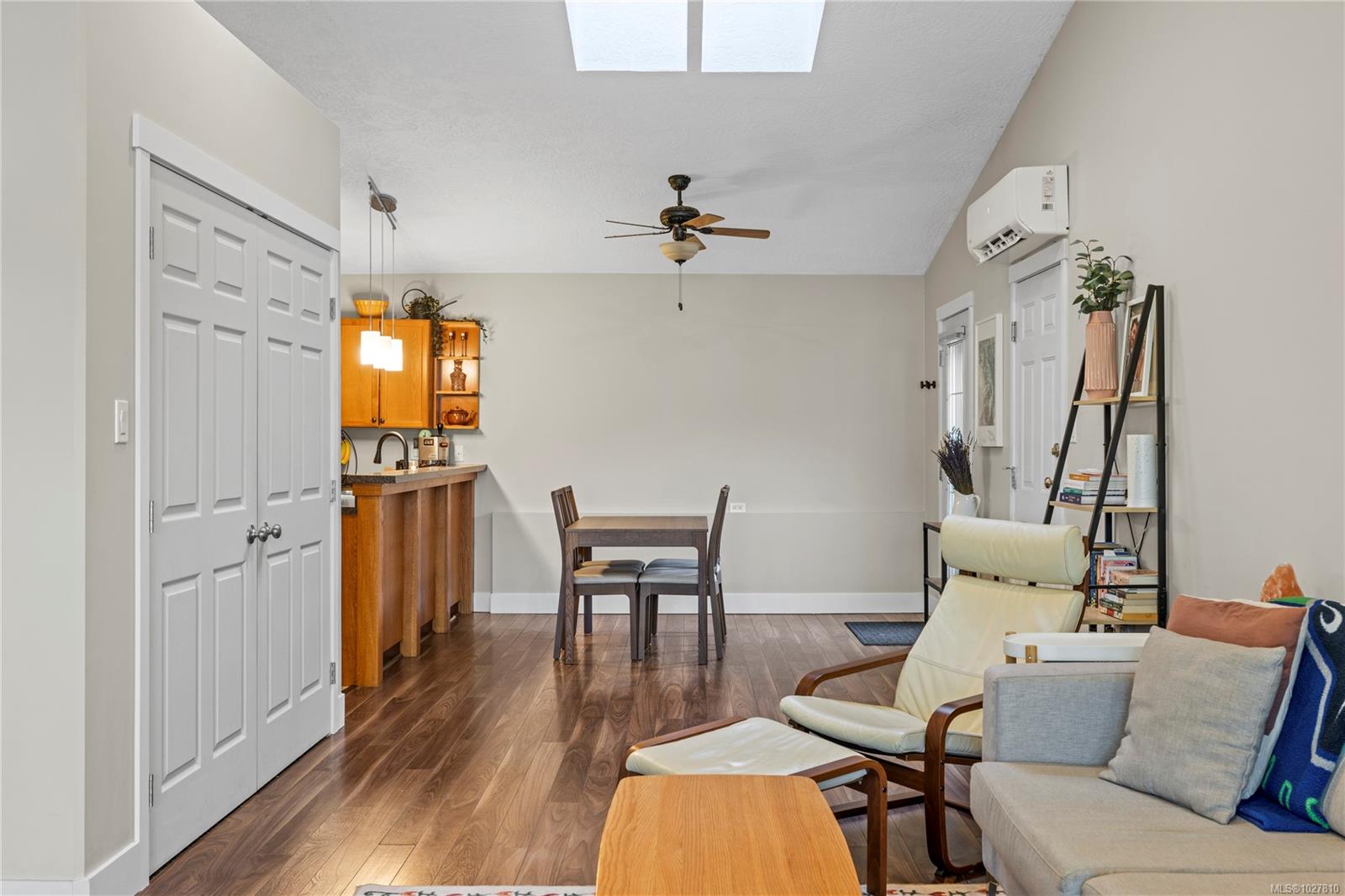 2468 Crystal Brook Way