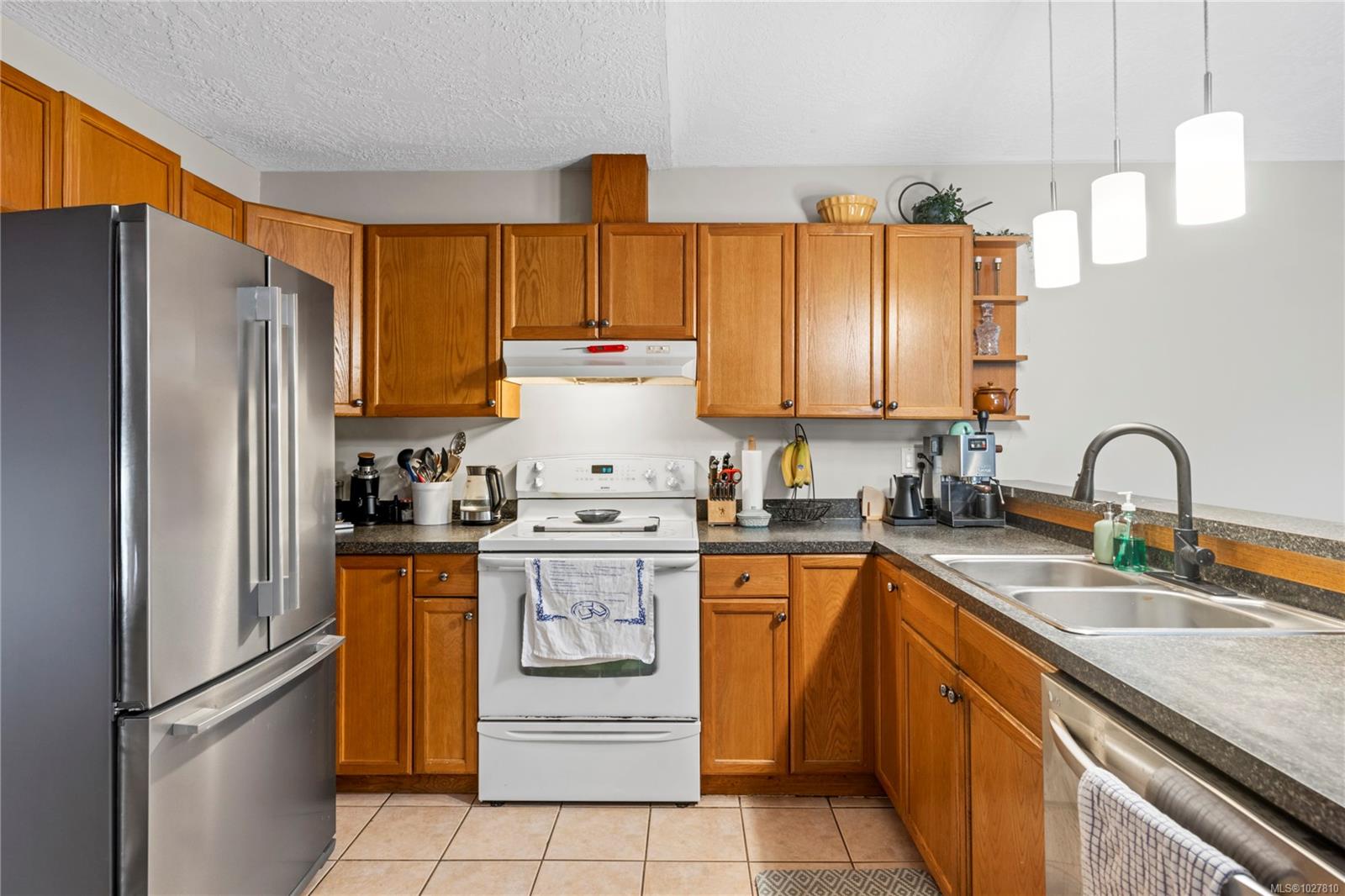 2468 Crystal Brook Way