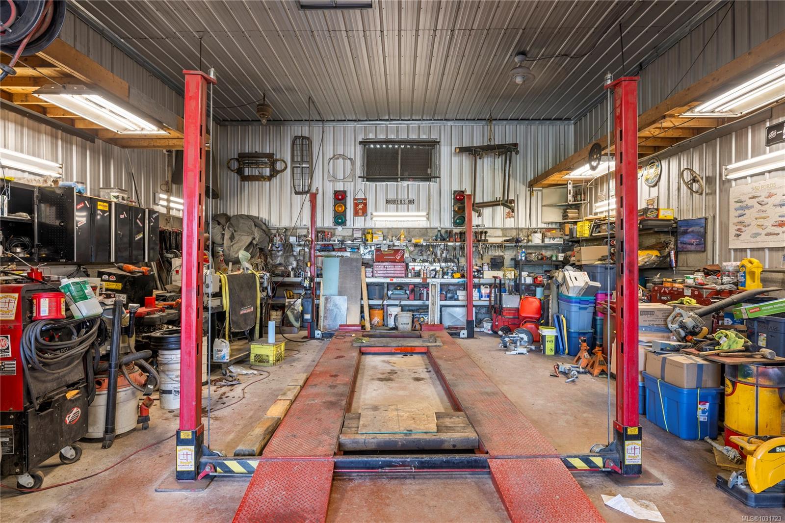 426 Davis Rd