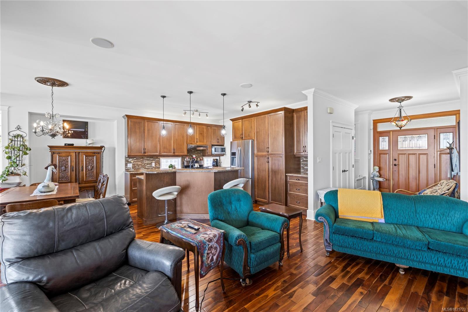 426 Davis Rd