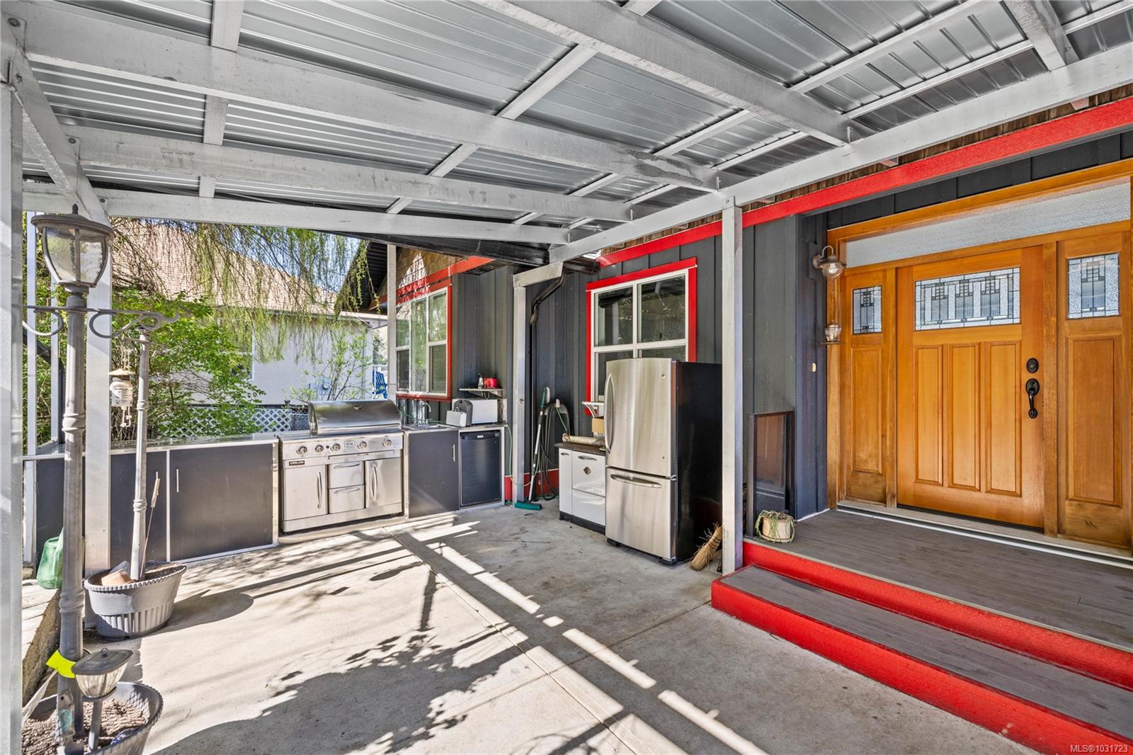 426 Davis Rd