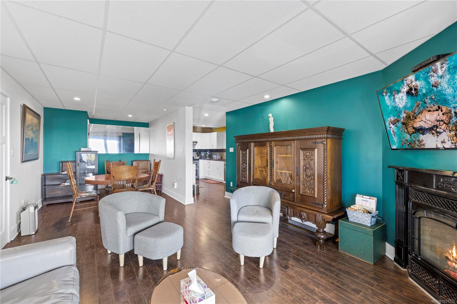 426 Davis Rd