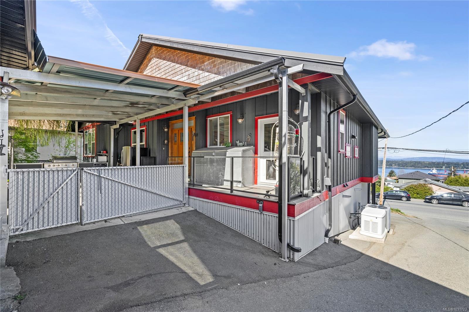 426 Davis Rd