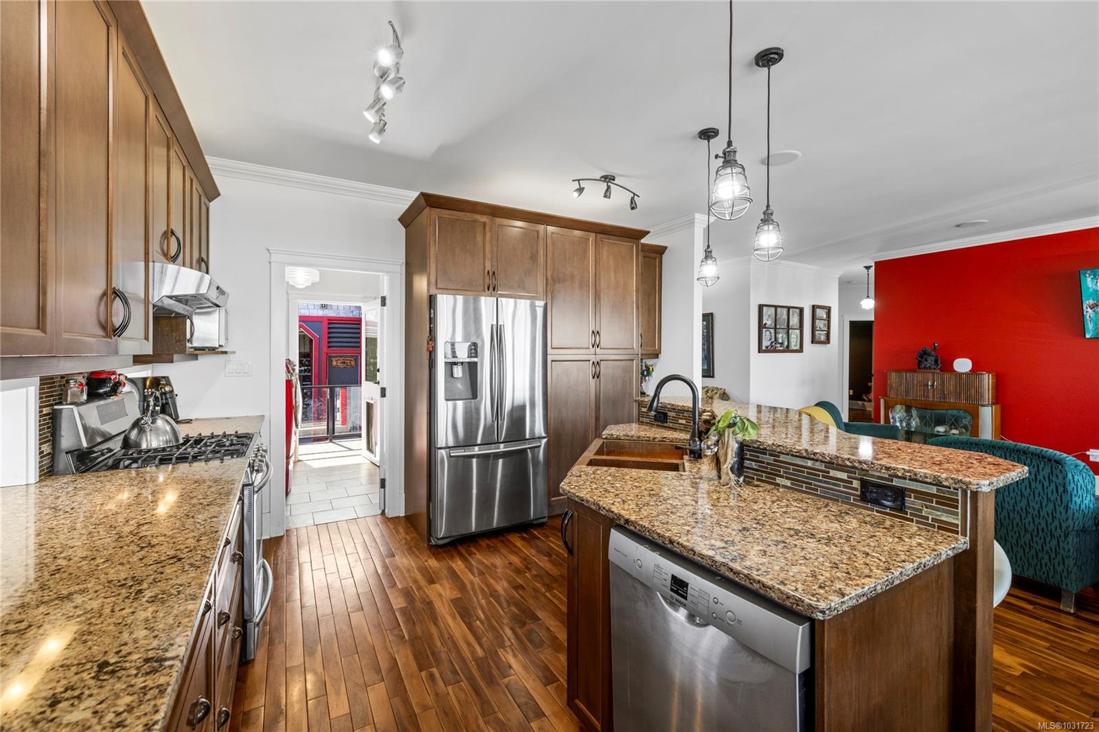 426 Davis Rd