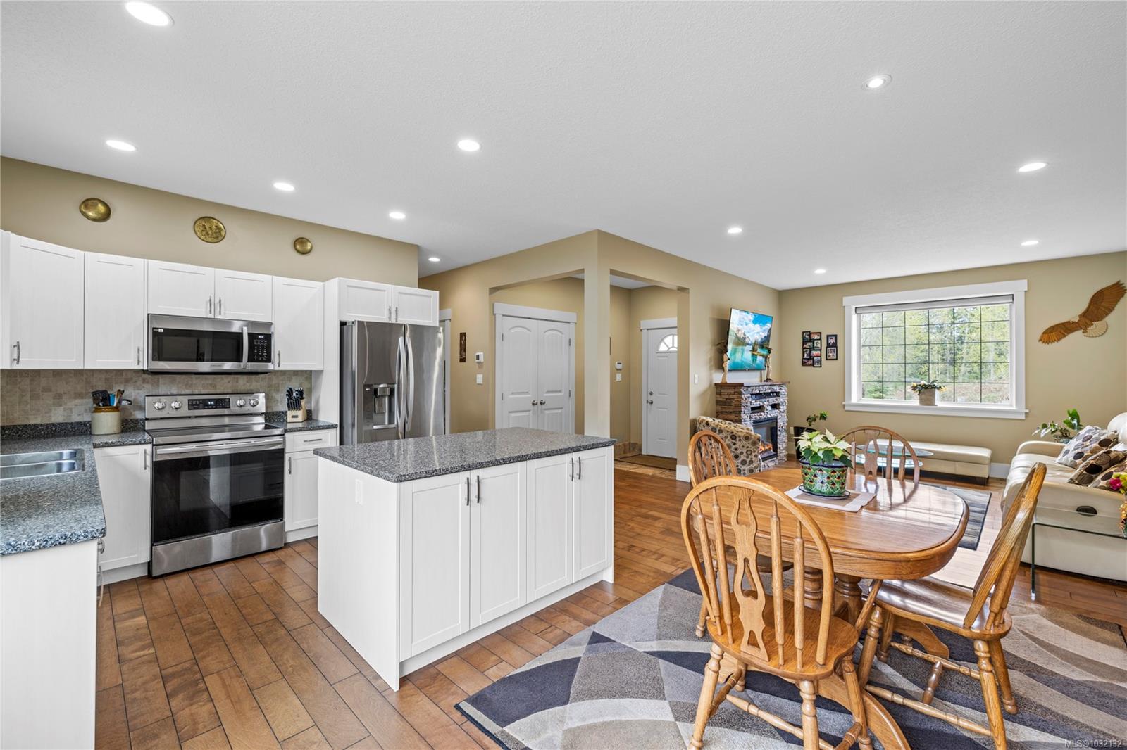 460 Nanaimo River Rd