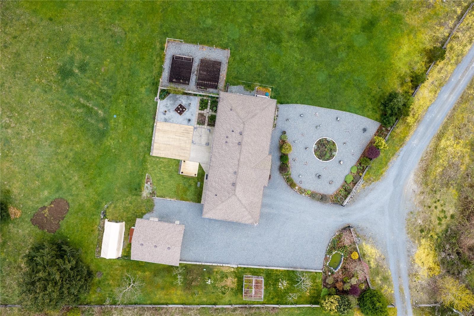 460 Nanaimo River Rd