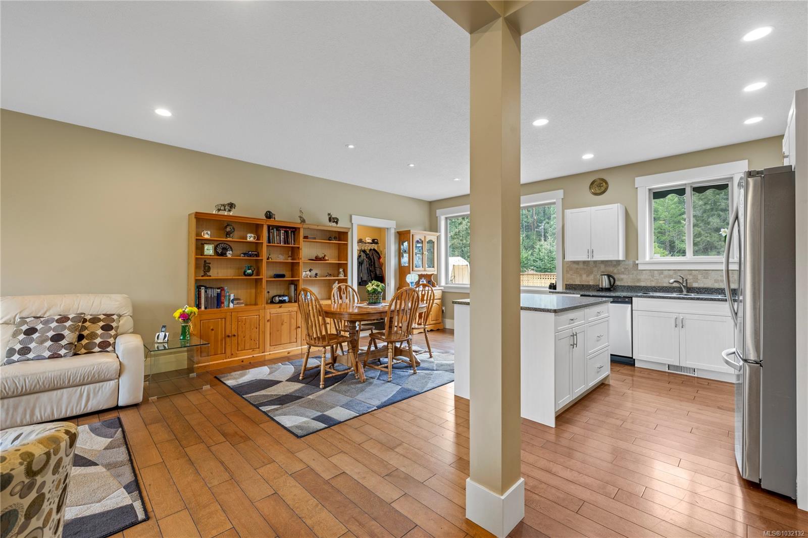 460 Nanaimo River Rd