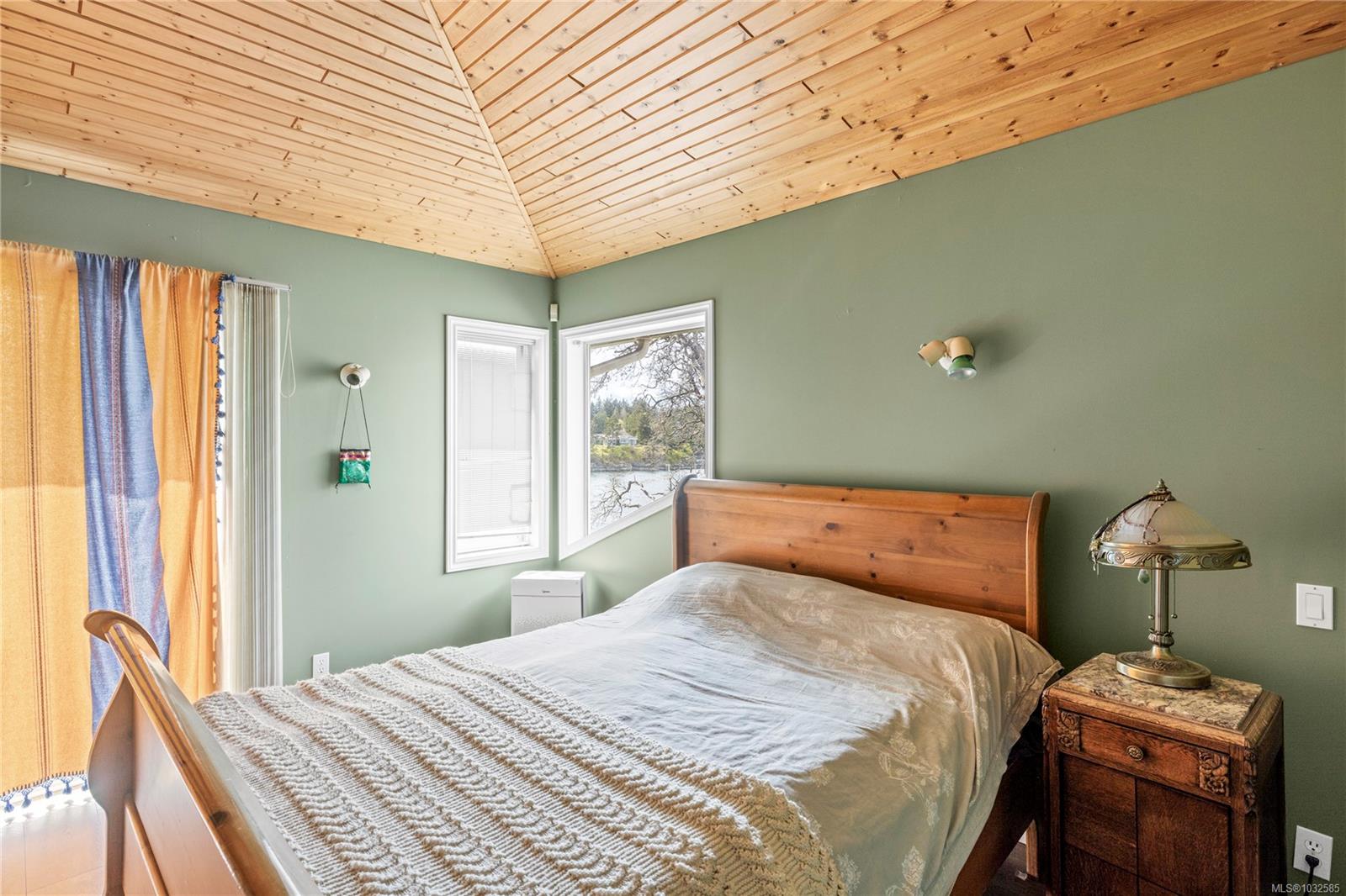 1545 Dorcas Point Rd