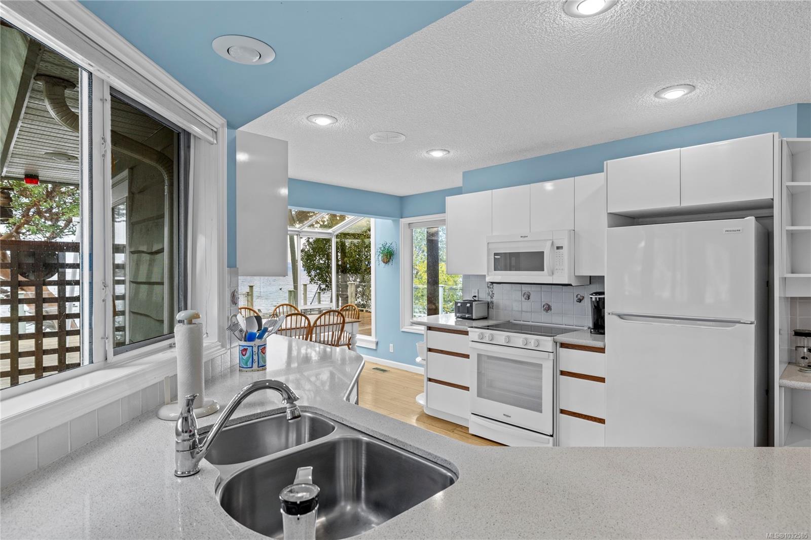 1545 Dorcas Point Rd