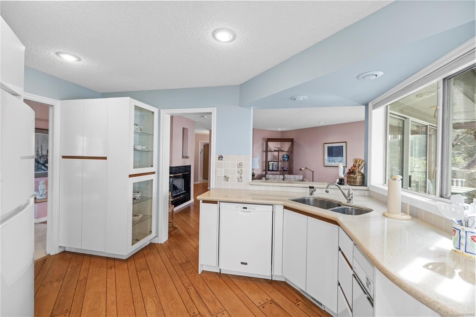 1545 Dorcas Point Rd