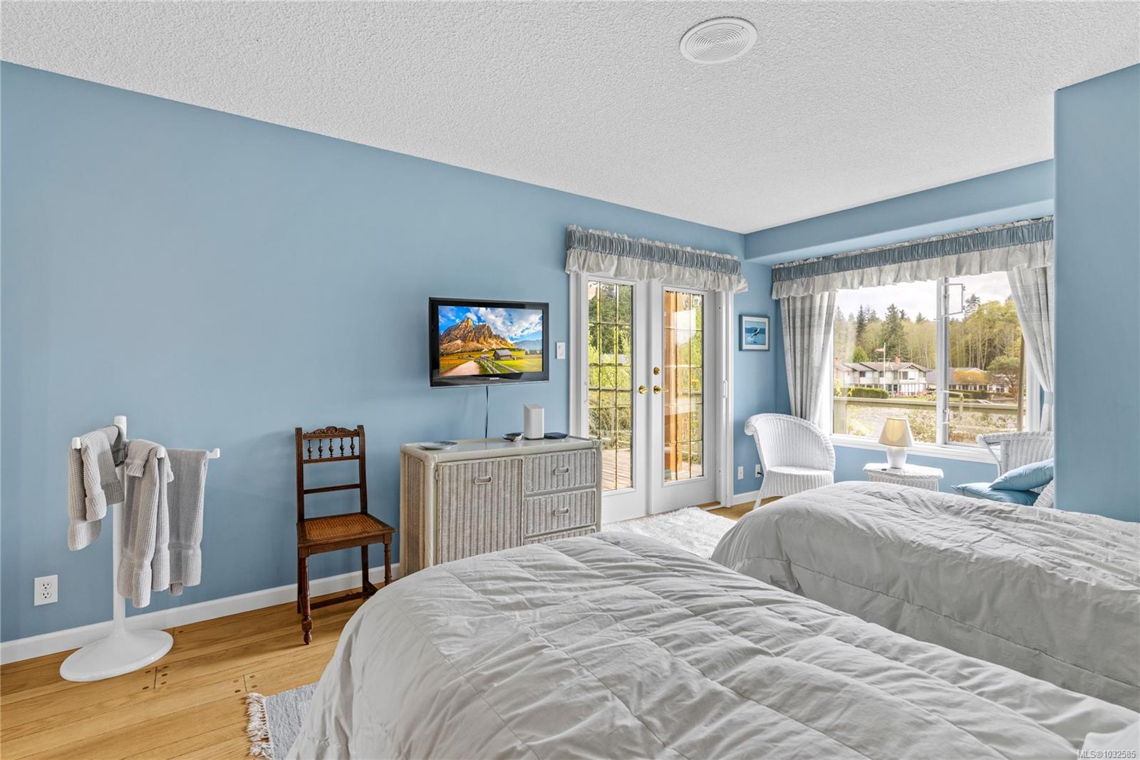 1545 Dorcas Point Rd