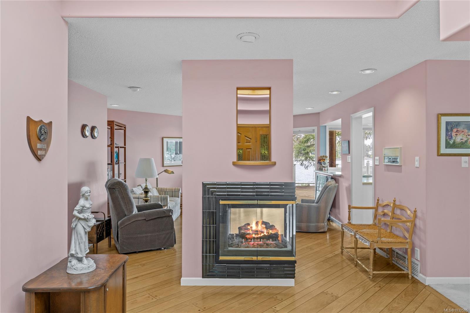 1545 Dorcas Point Rd