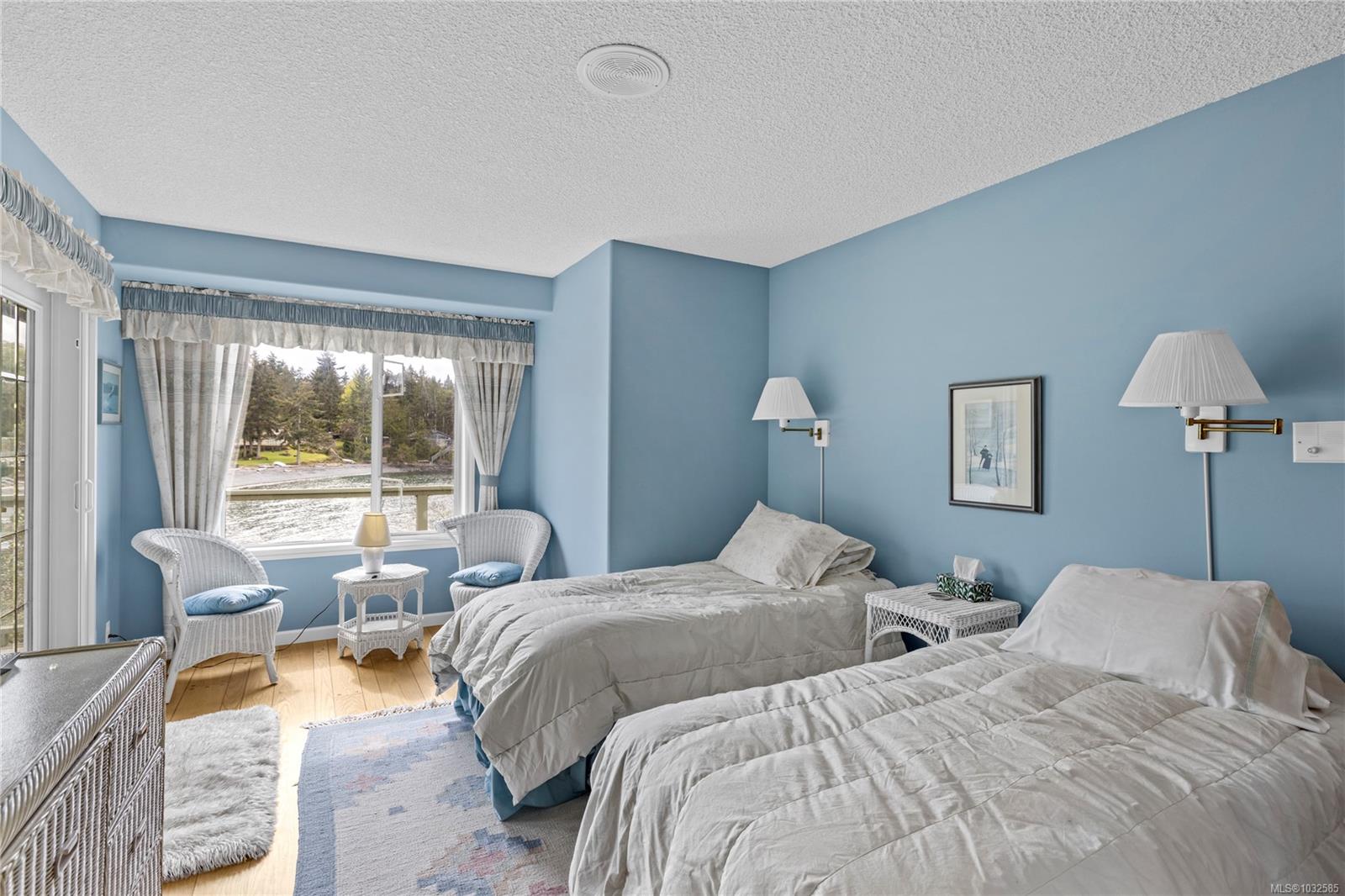 1545 Dorcas Point Rd