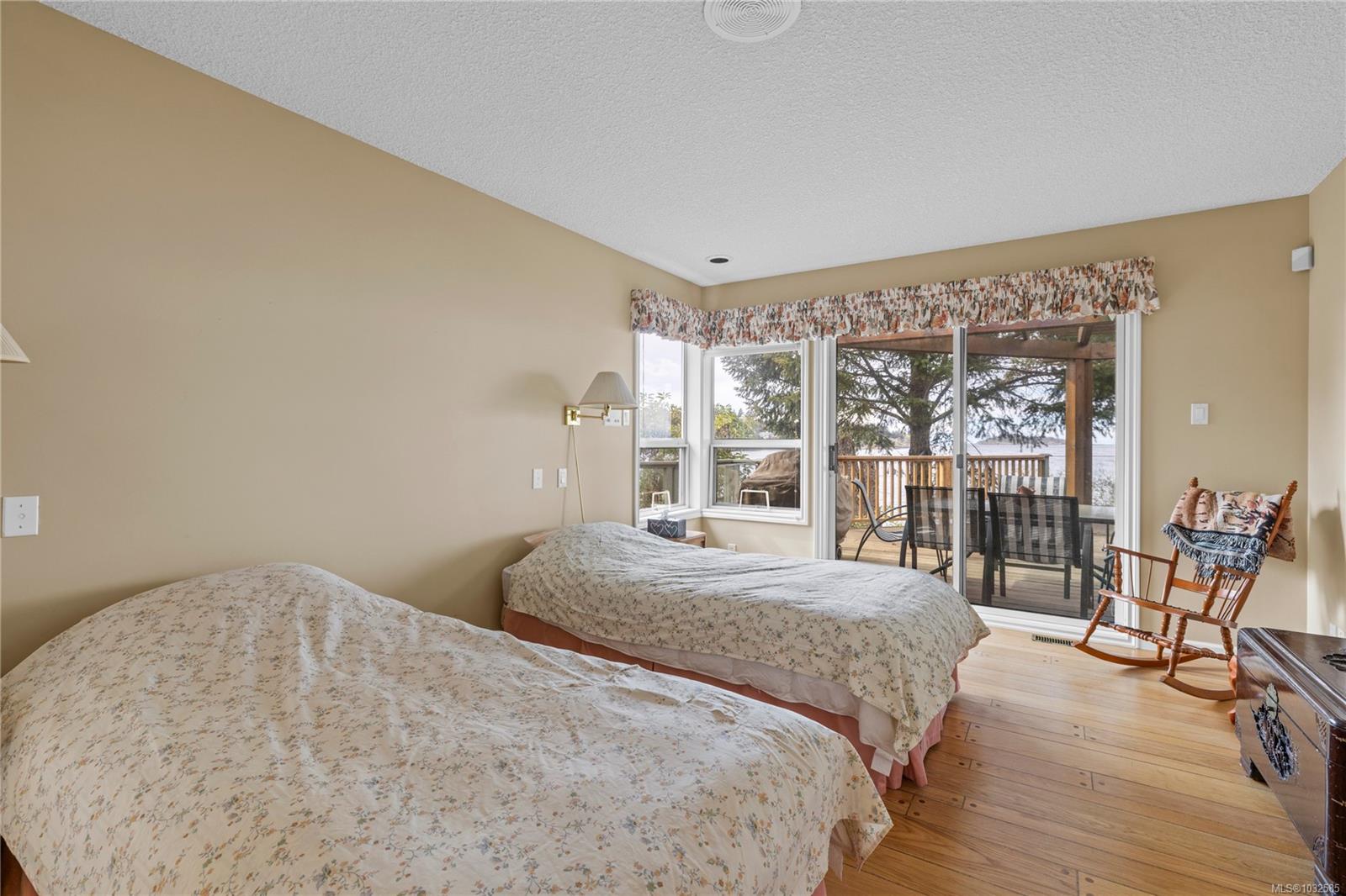 1545 Dorcas Point Rd