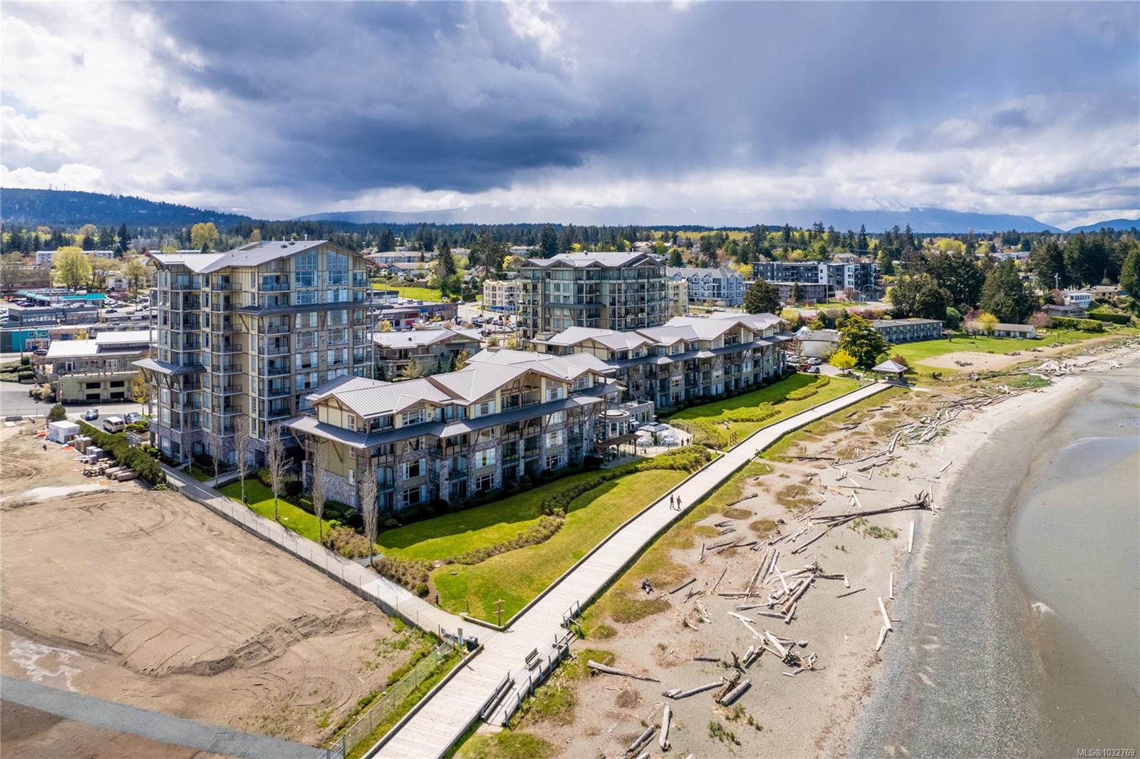 181 Beachside Dr Unit: 329/330C