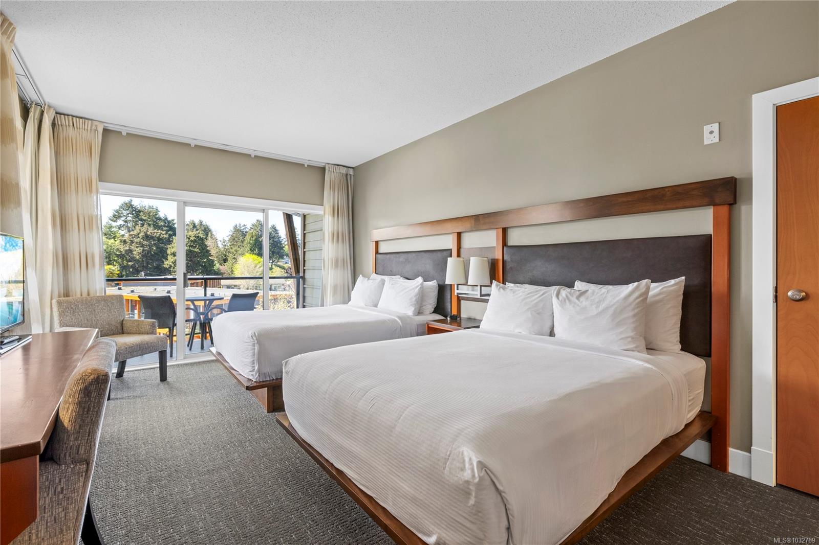 181 Beachside Dr Unit: 329/330C