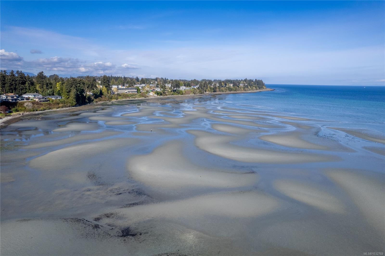 181 Beachside Dr Unit: 329/330C