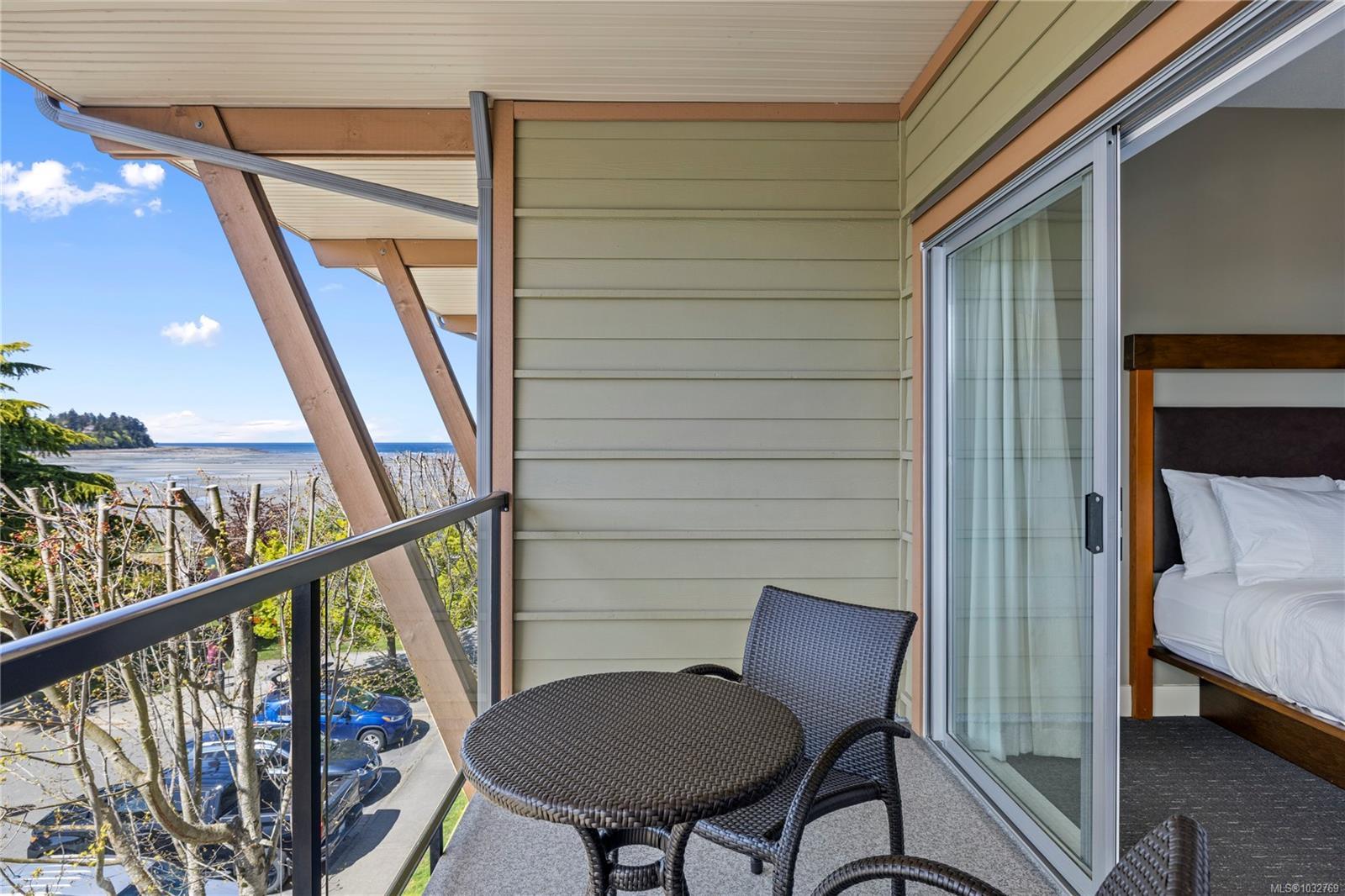 181 Beachside Dr Unit: 329/330C