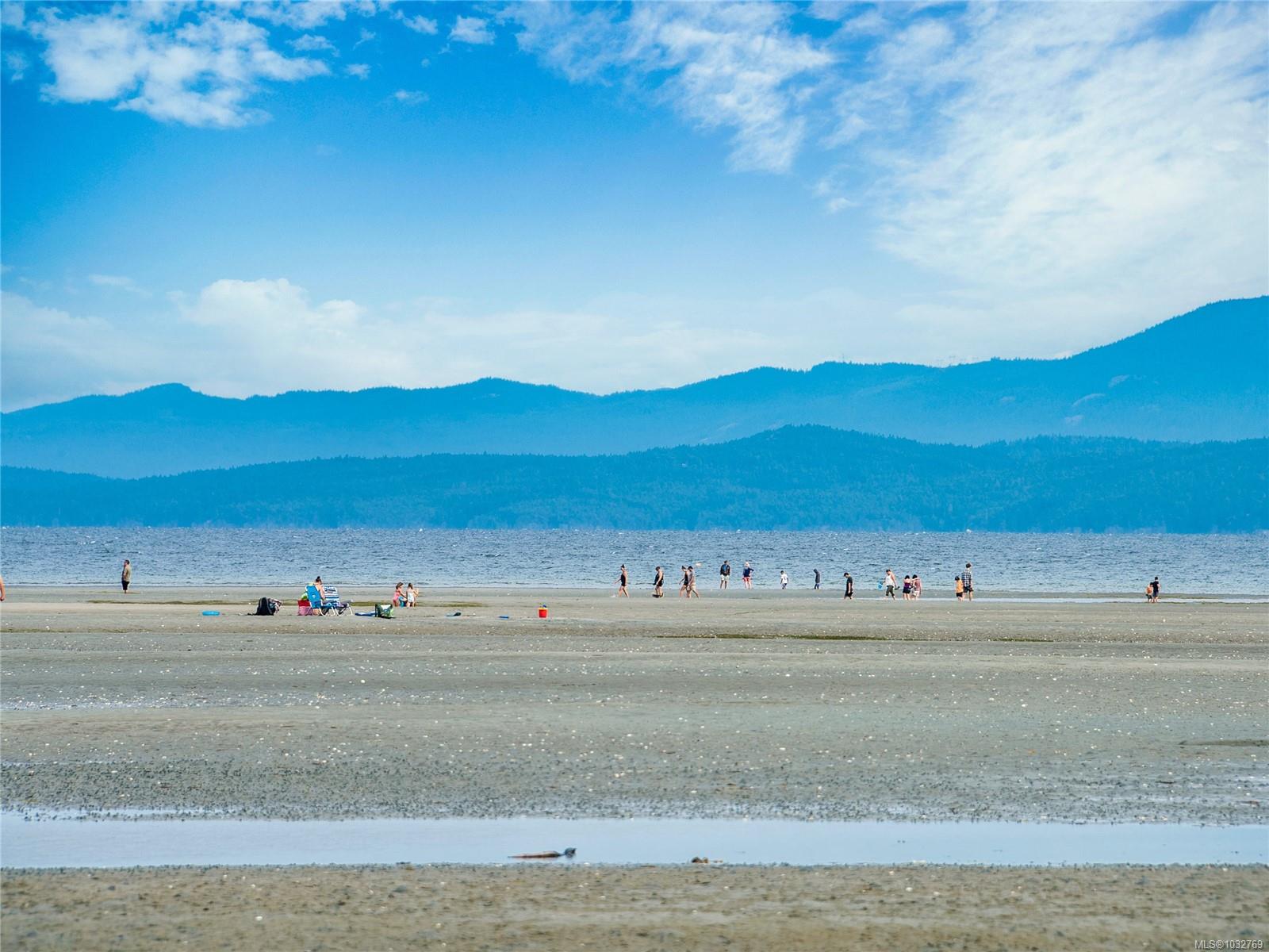 181 Beachside Dr Unit: 329/330C