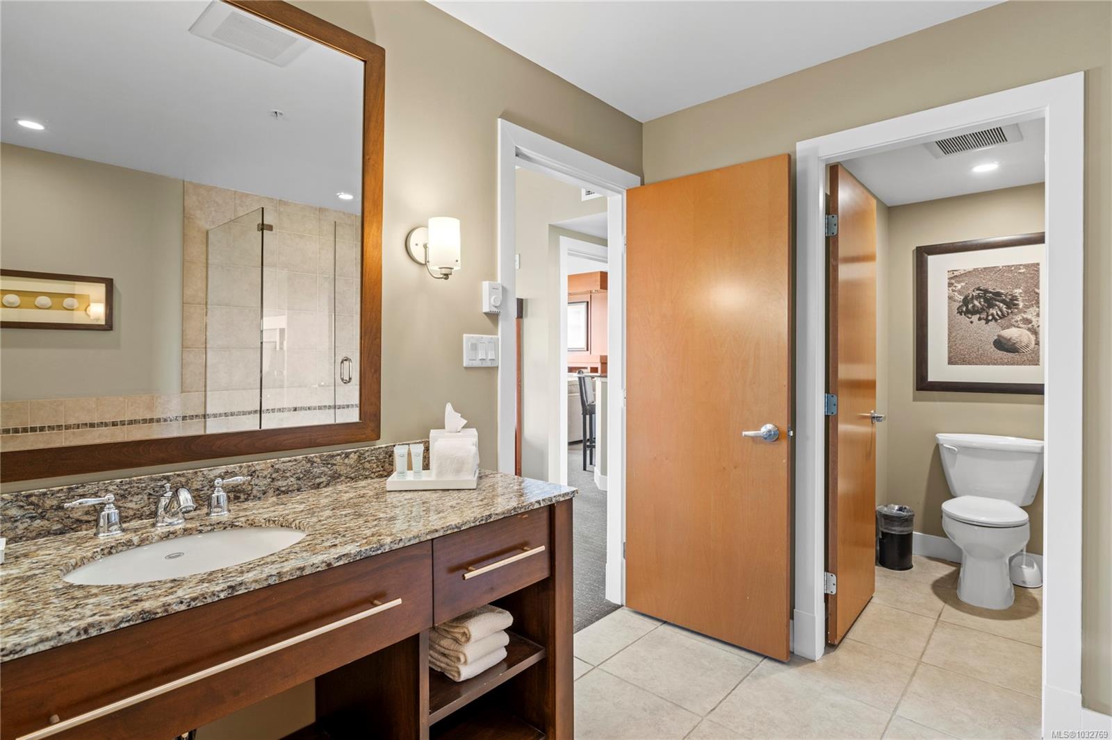 181 Beachside Dr Unit: 329/330C