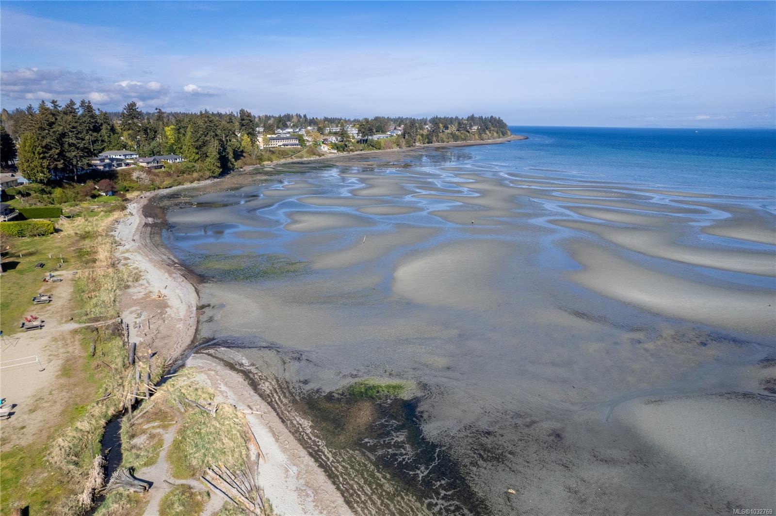 181 Beachside Dr Unit: 329/330C