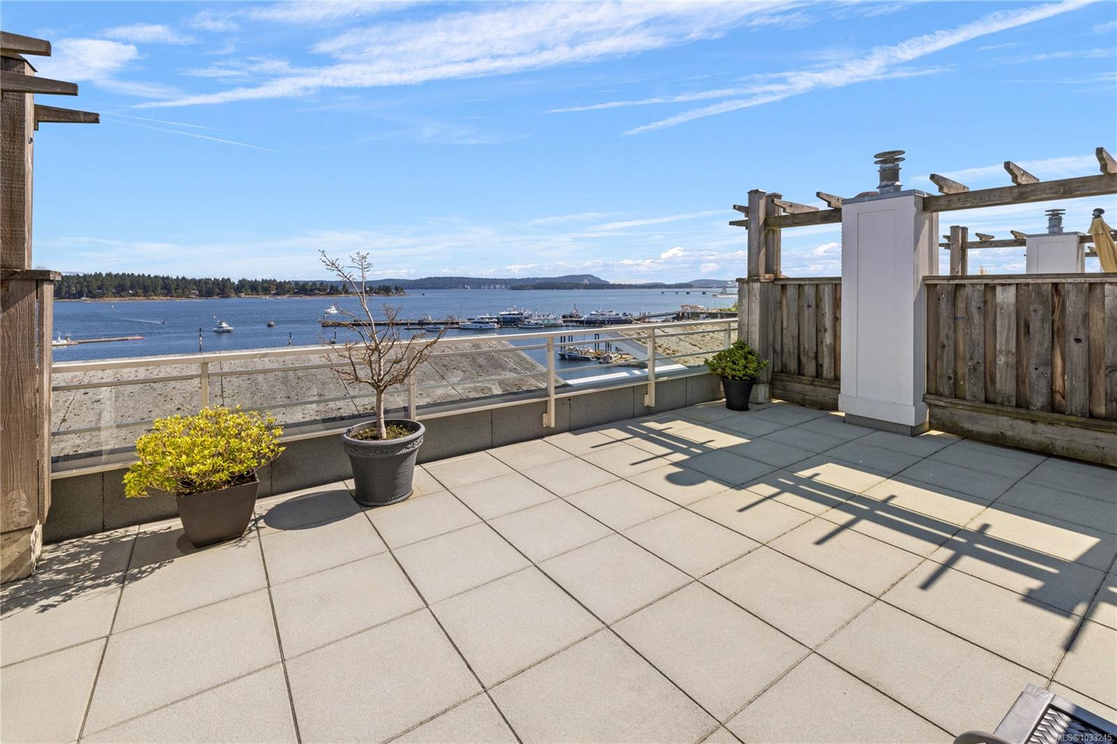 38 Front St Unit: TH25