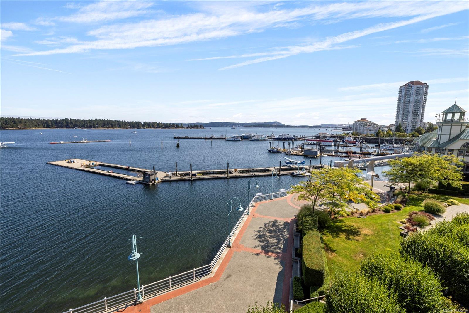 38 Front St Unit: TH25