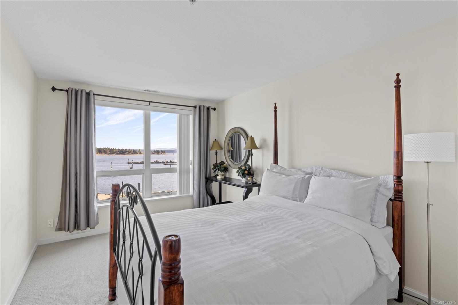 38 Front St Unit: TH25