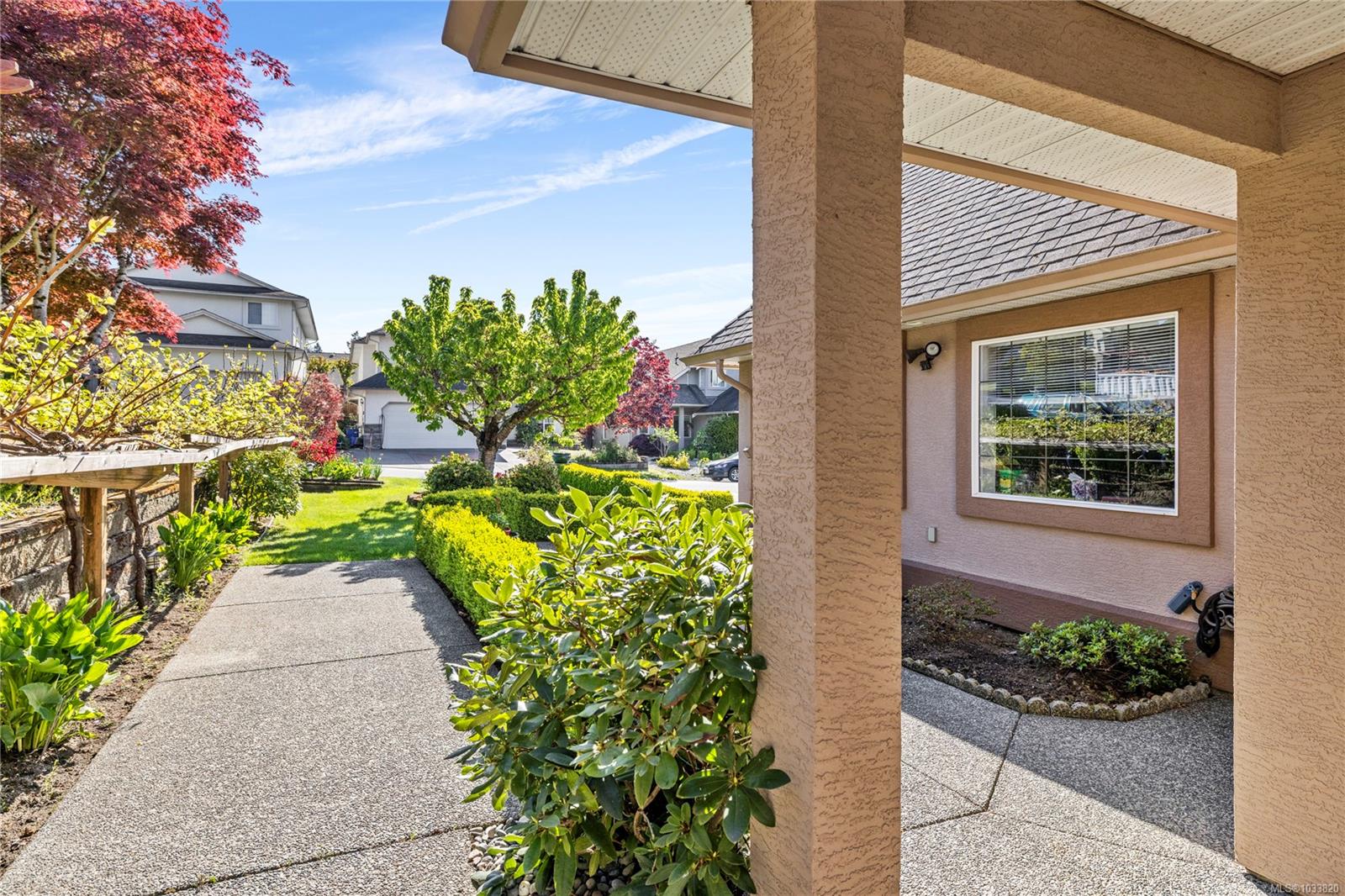 5857 Quarry Cres