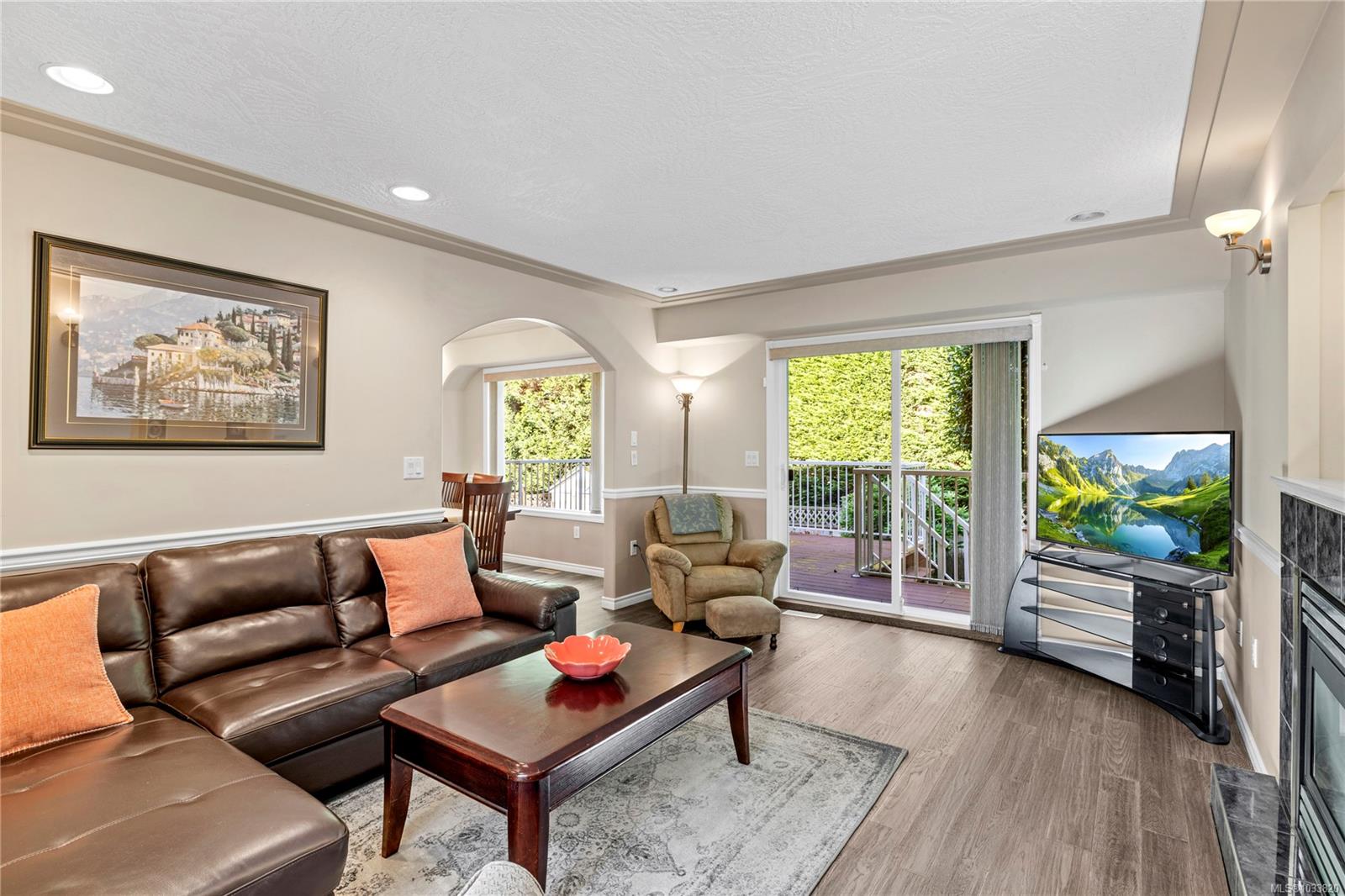 5857 Quarry Cres