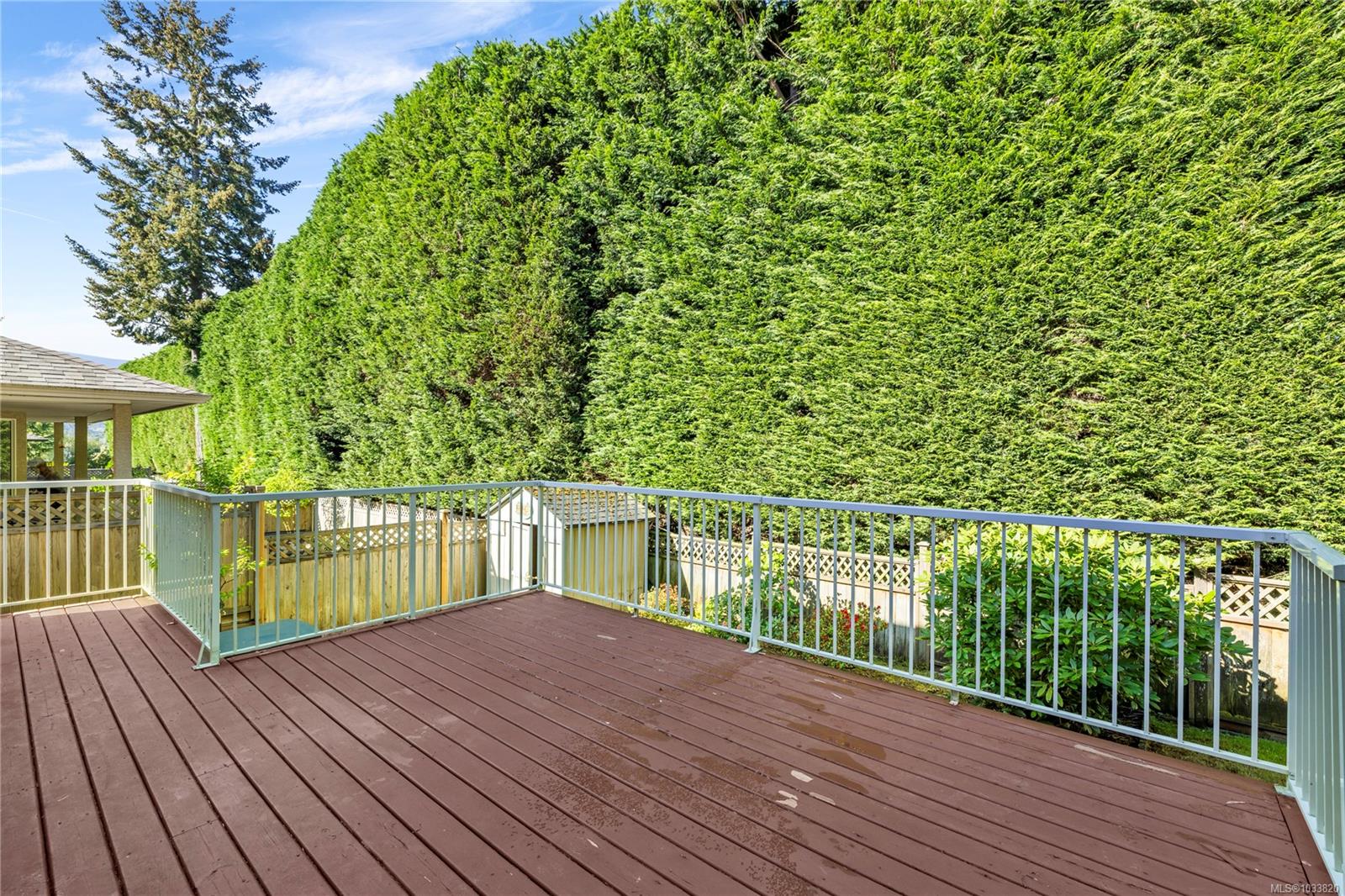 5857 Quarry Cres