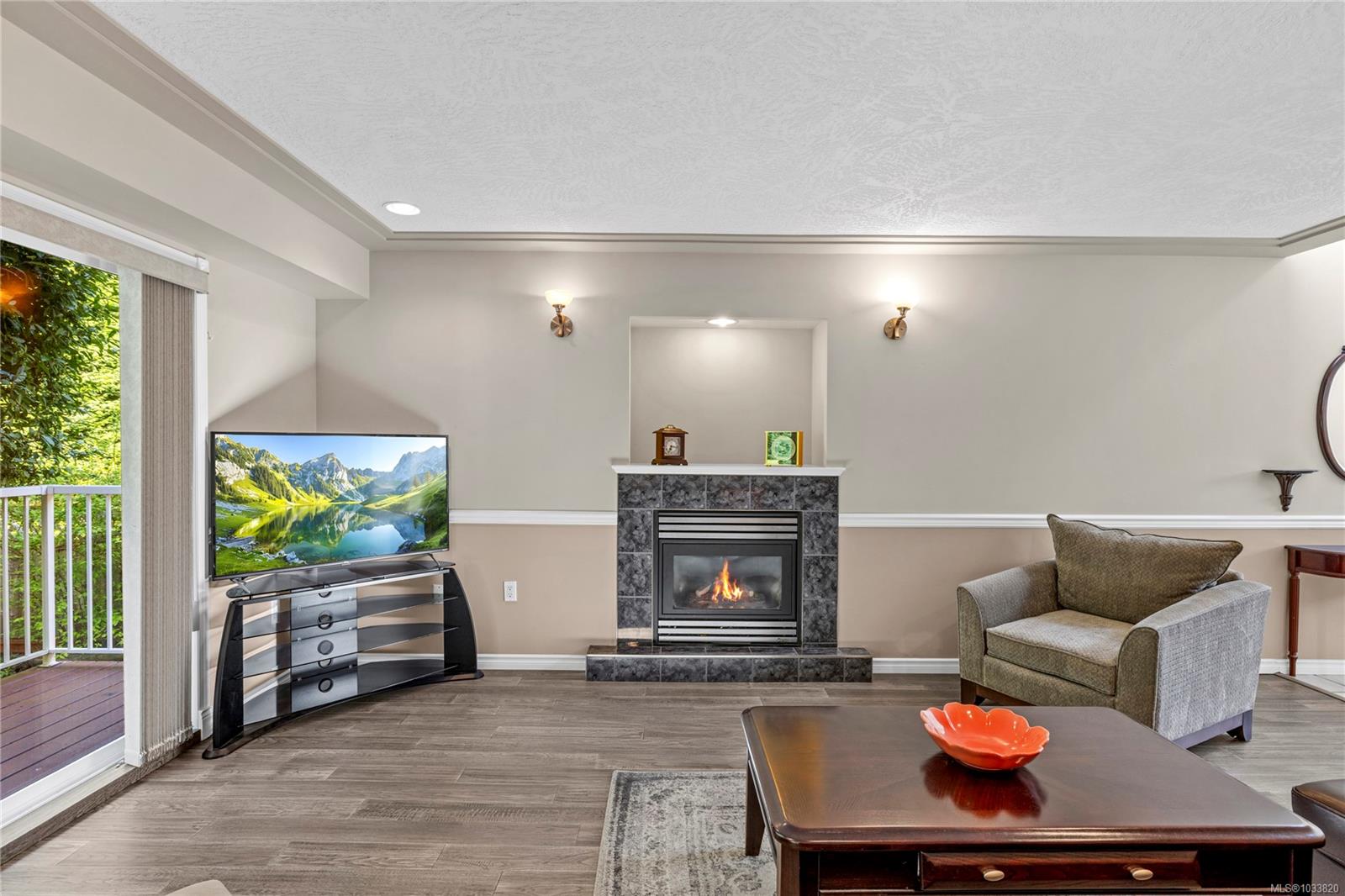5857 Quarry Cres