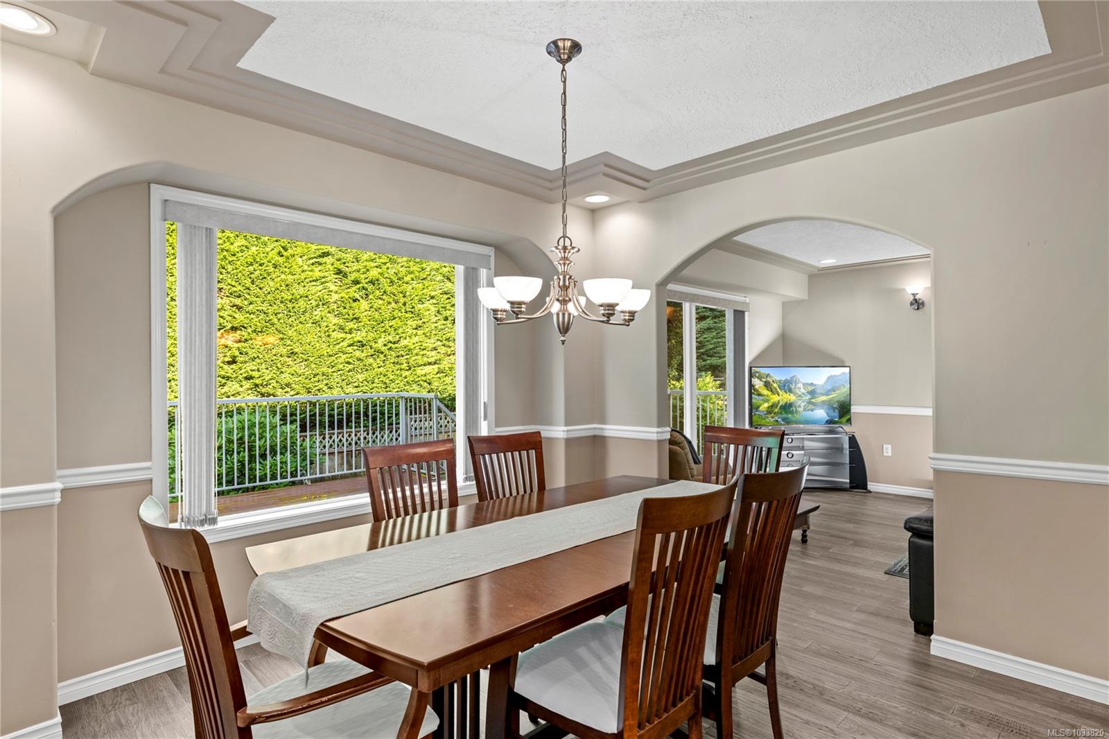 5857 Quarry Cres