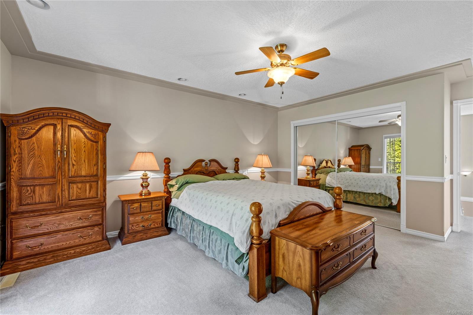 5857 Quarry Cres