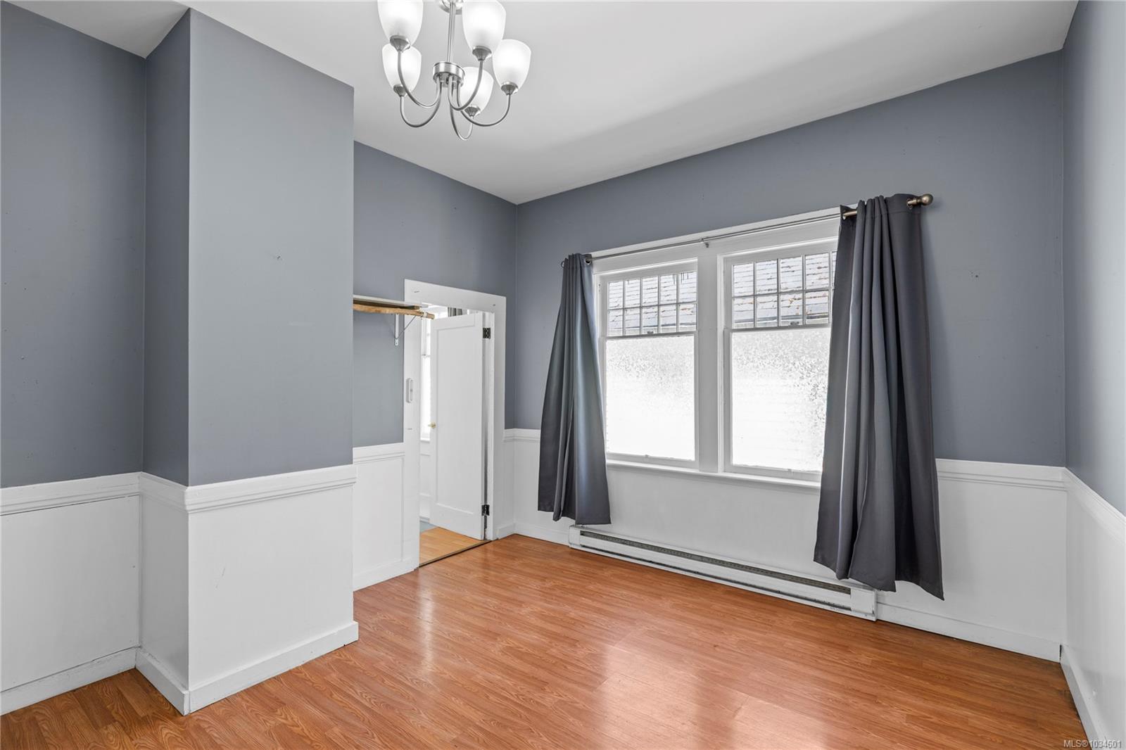 36 Irwin St