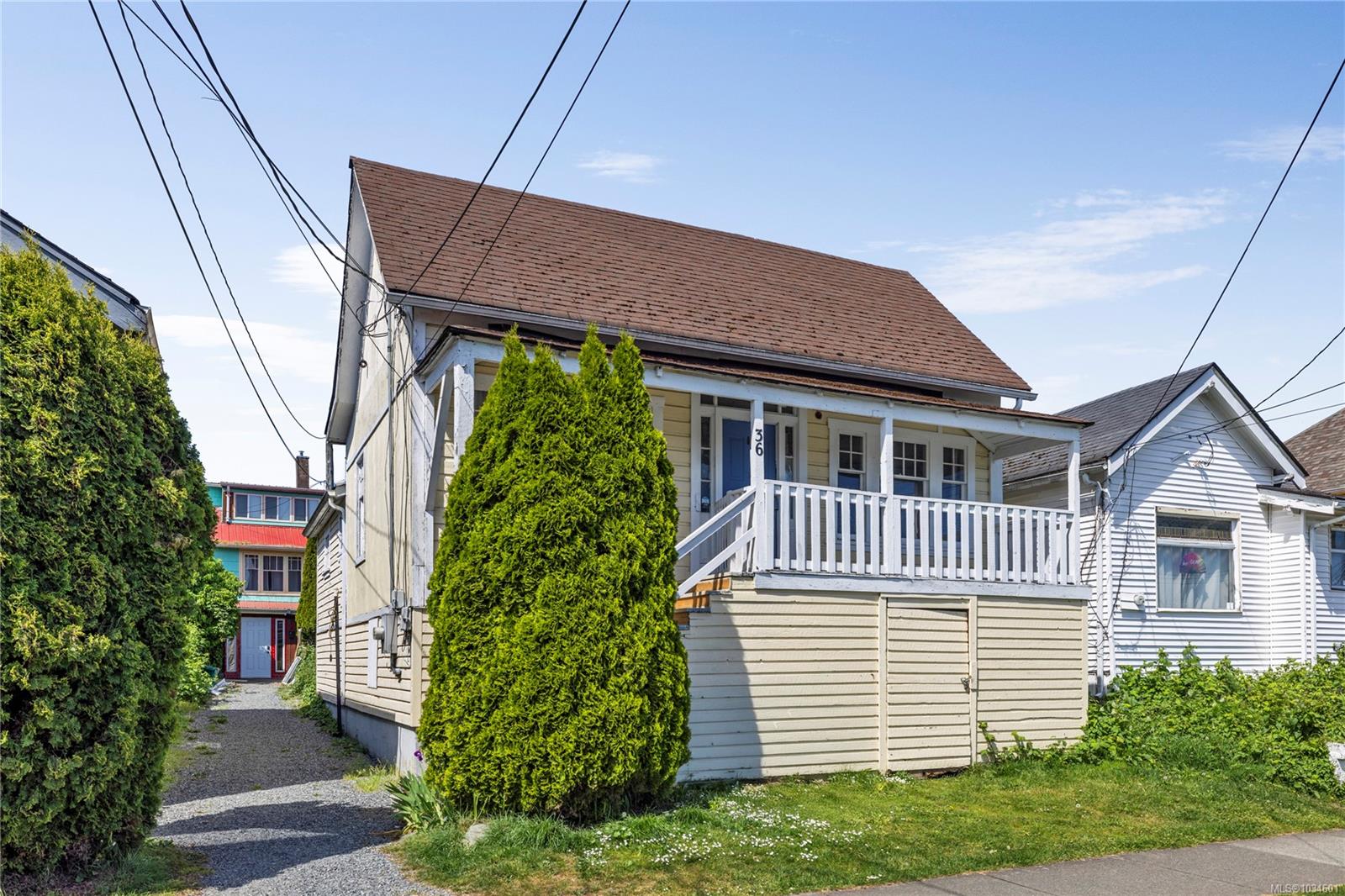 36 Irwin St