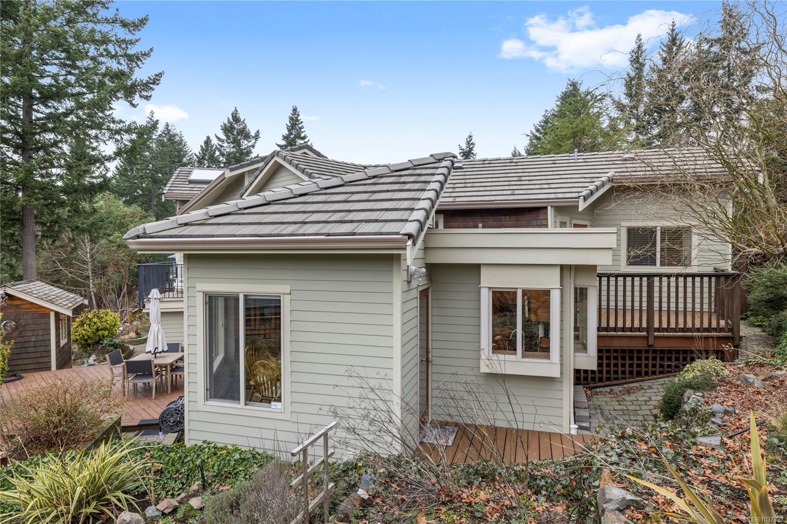 3380 Redden Rd